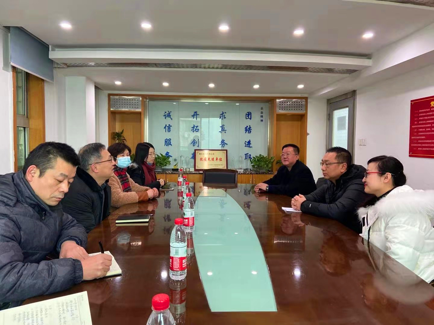 江岸區(qū)四唯街領(lǐng)導蒞臨湖北東信醫(yī)藥有限公司調(diào)研